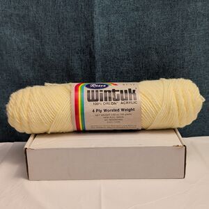 Vintage Wintuk Yarn 100% Orlon Acrylic Fisherman Cream 4-Ply Worsted Weight NOS